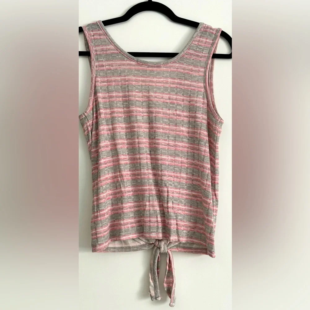 NWOT Hippie Rose Tie Rib Knit Striped Sleeveless V-Neck Tank Top Shirt - Size M - Picture 3 of 3